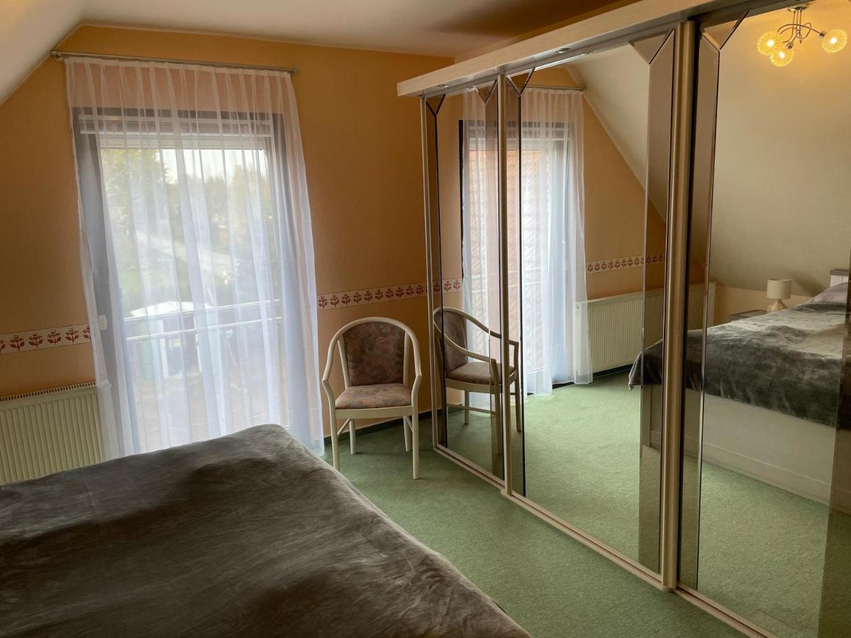 Ferienwohnung Wiesenblick Lübbenau Exterior foto